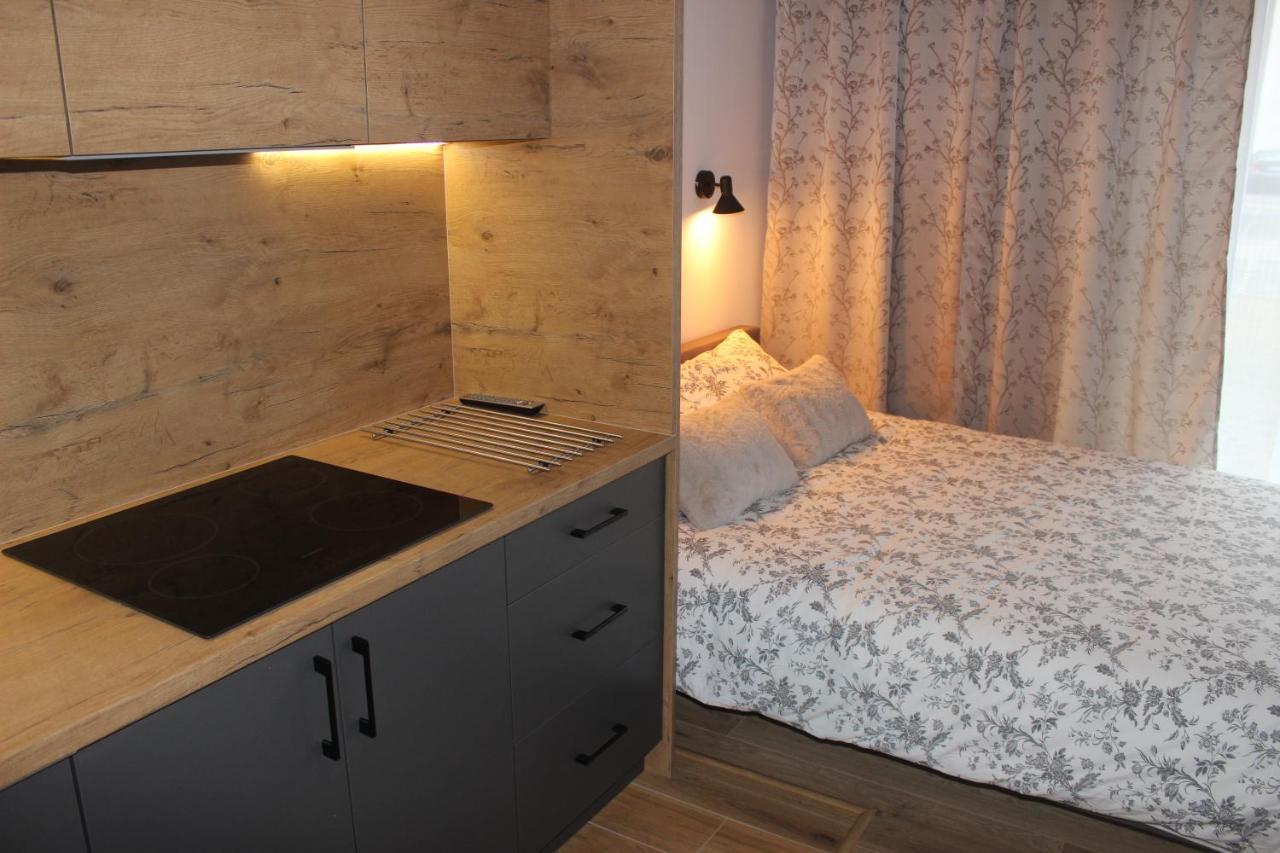 Apartament Chopina Łomianki Dış mekan fotoğraf