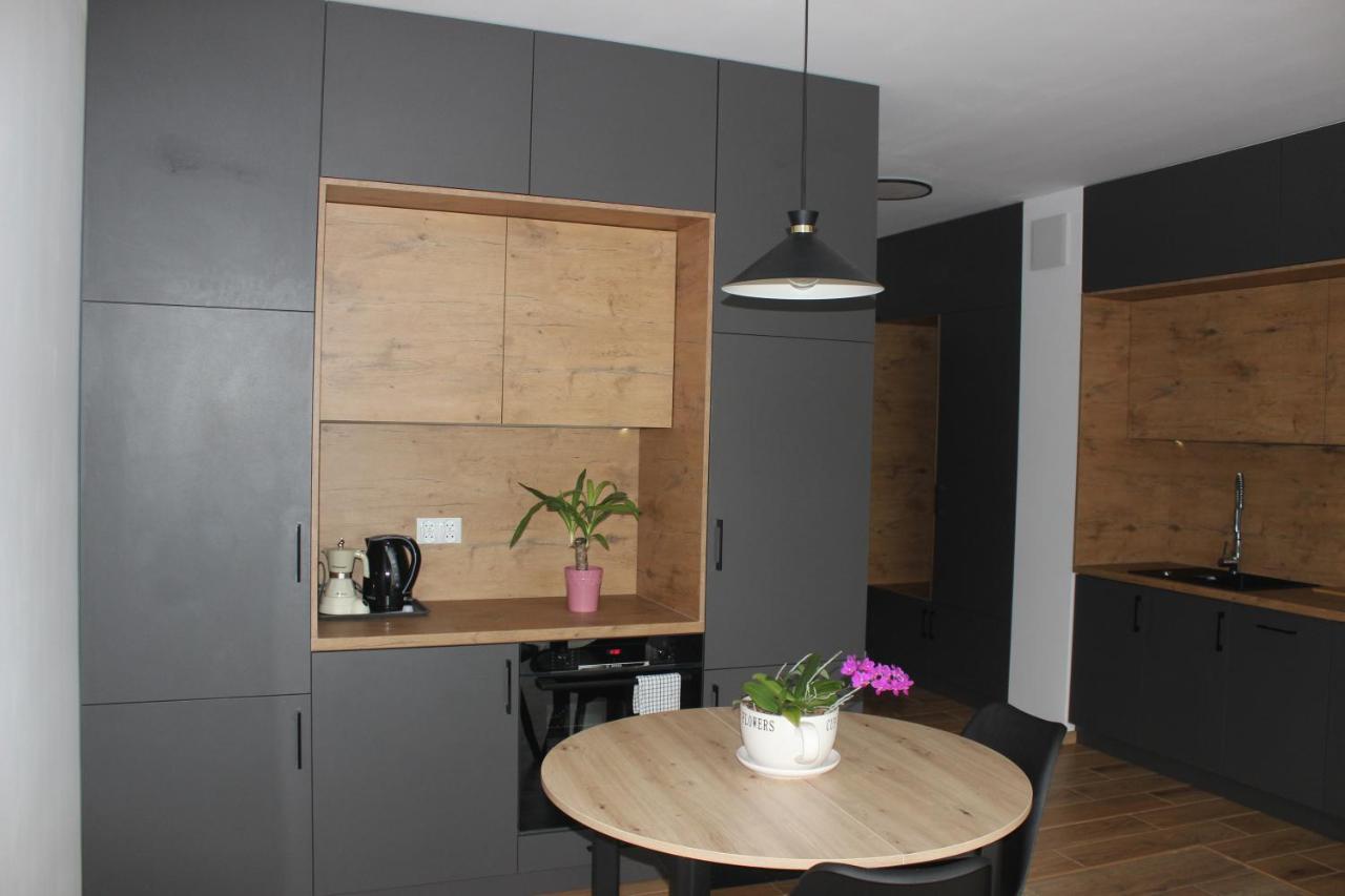 Apartament Chopina Łomianki Dış mekan fotoğraf