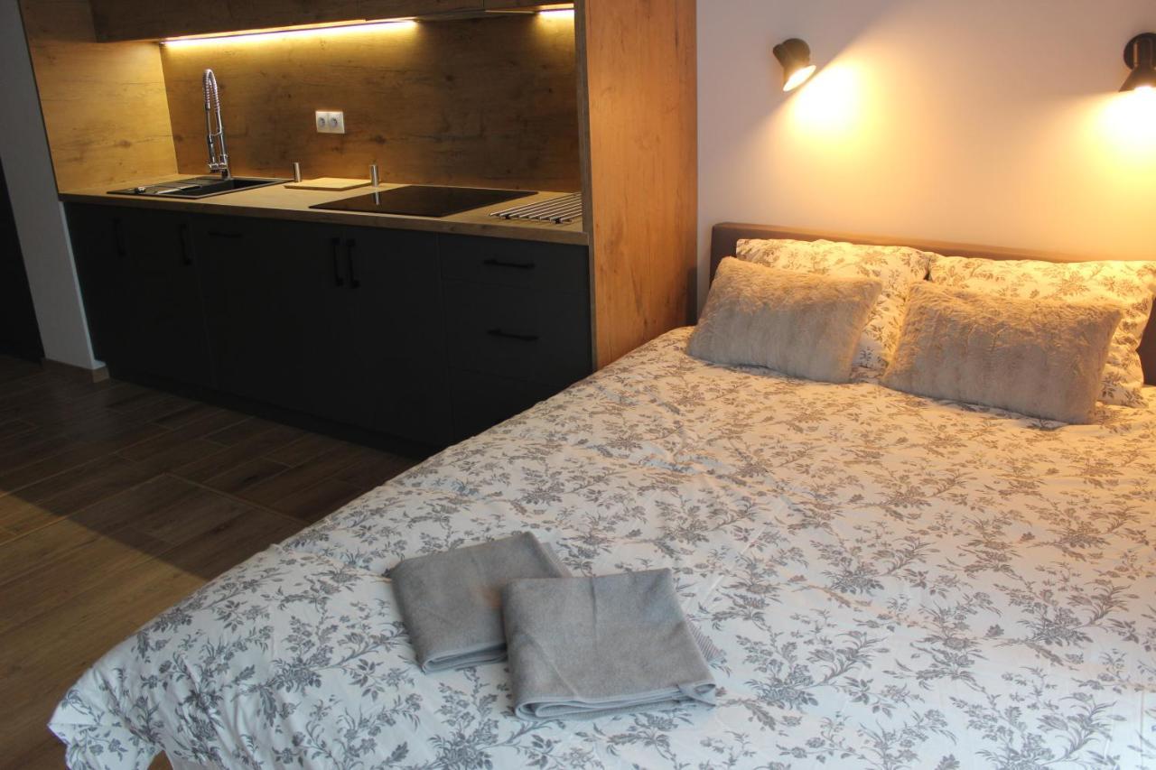 Apartament Chopina Łomianki Dış mekan fotoğraf