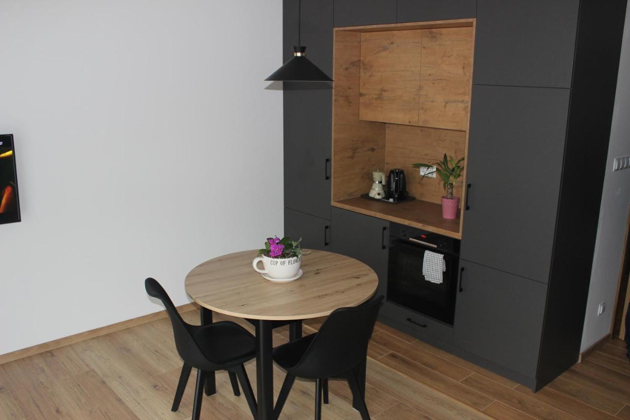 Apartament Chopina Łomianki Dış mekan fotoğraf