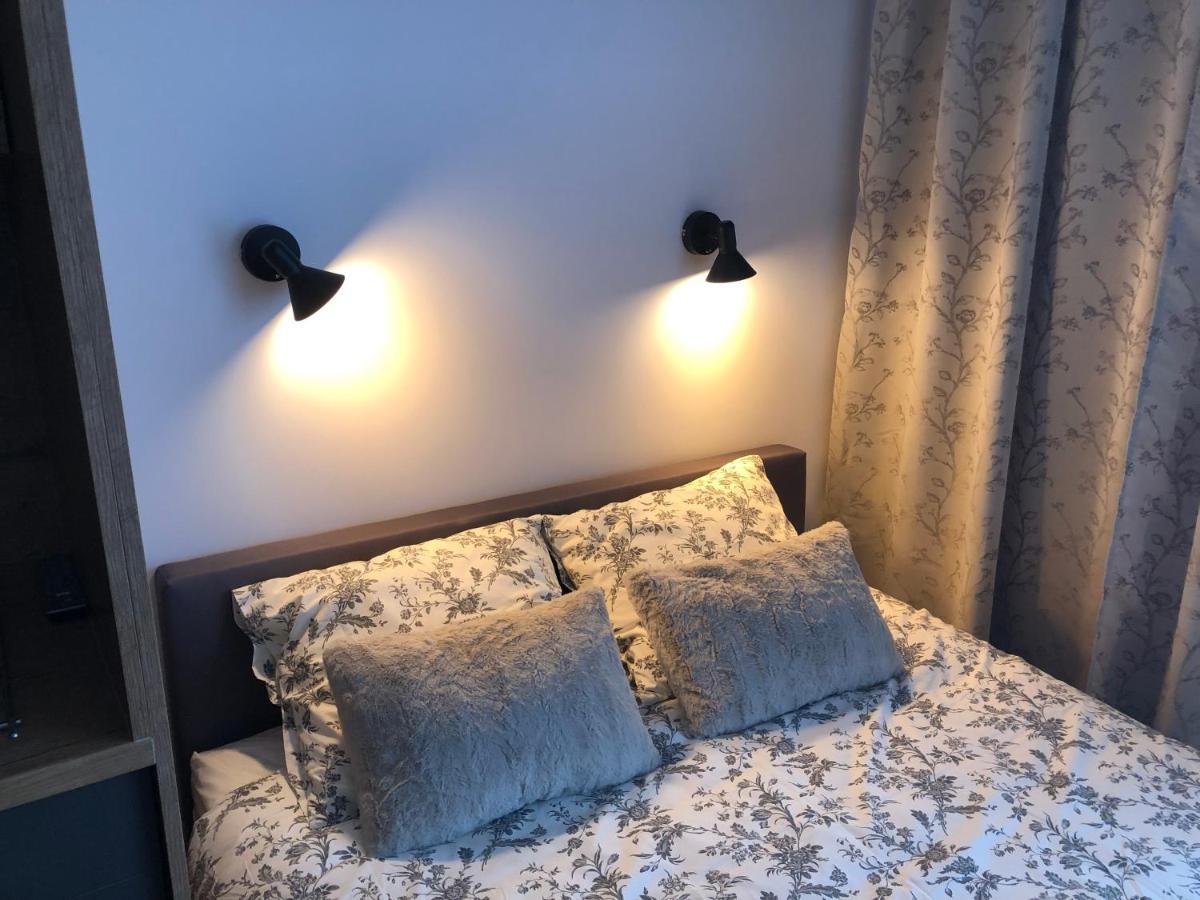 Apartament Chopina Łomianki Dış mekan fotoğraf