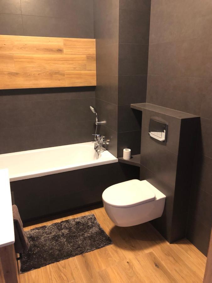 Apartament Chopina Łomianki Dış mekan fotoğraf